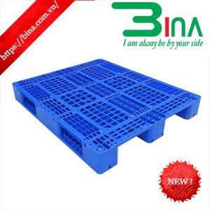 Pallet nhựa mới